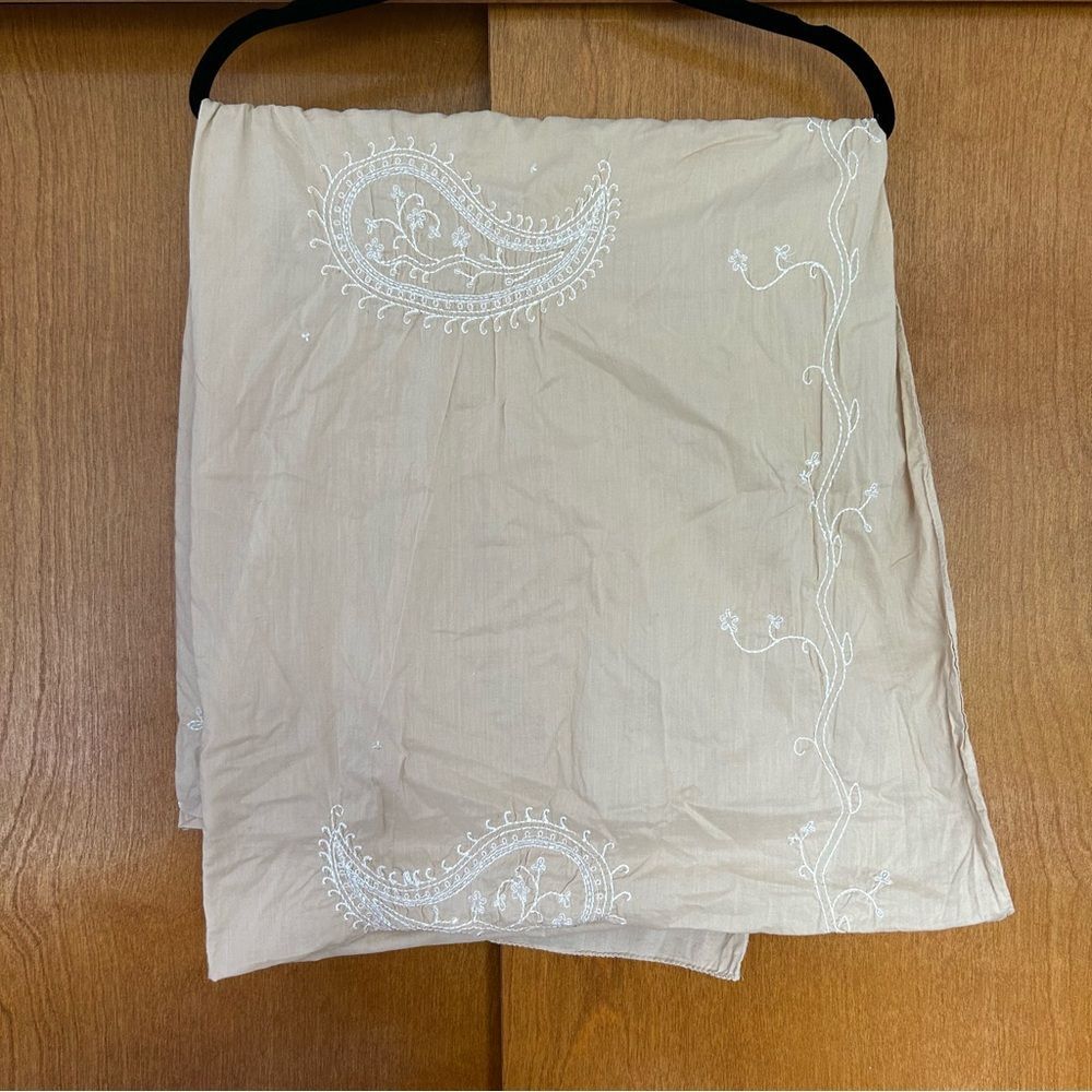 Vintage Banana Republic Paisley Beaded Cotton Scarf Neutral Coastal Classic